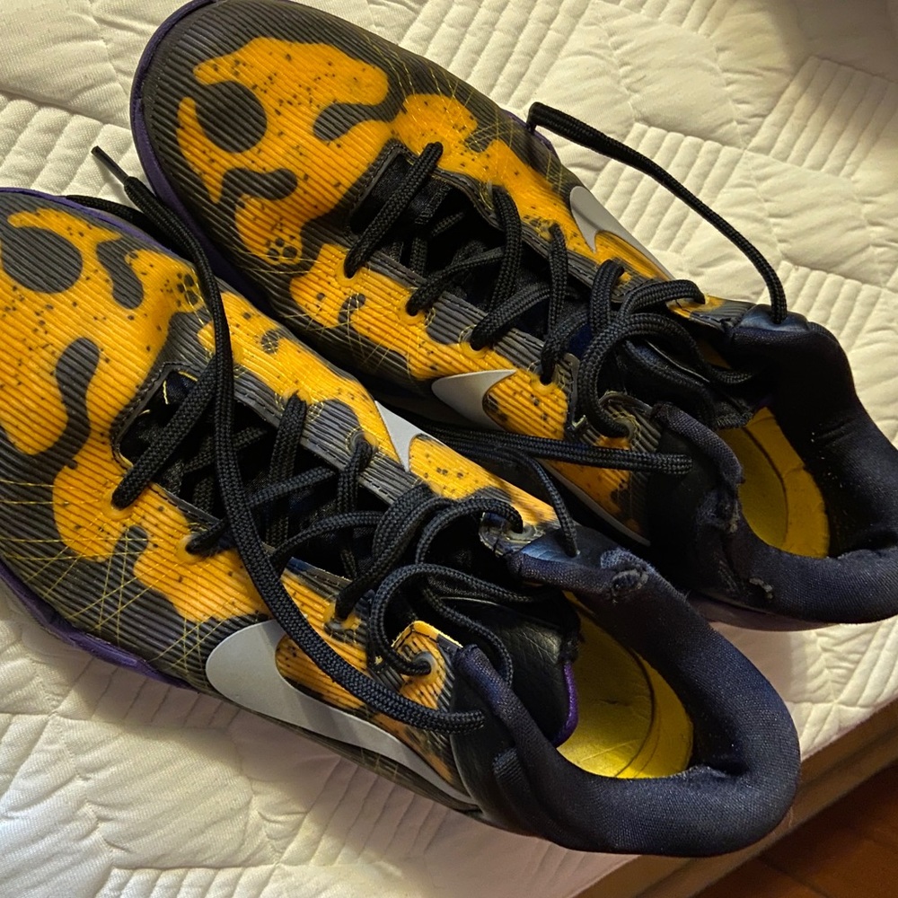 Nike Kobe 7 Poison Dart Frog LAL Colors Size 11.5